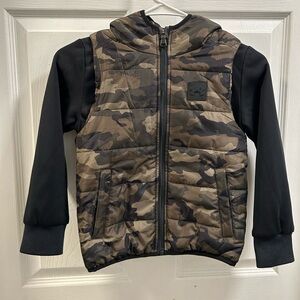 Under Armour | Kids' Twofer Hooded Full Zip Hoodie | Camo | Size 6